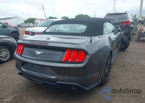 2021 Ford Mustang Ecoboost Premium z USA, uszkodzony, nr VIN 1FATP8UH5M5122133